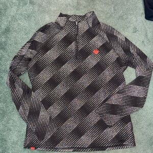 Run Rabbit Low Light Quarter Zip